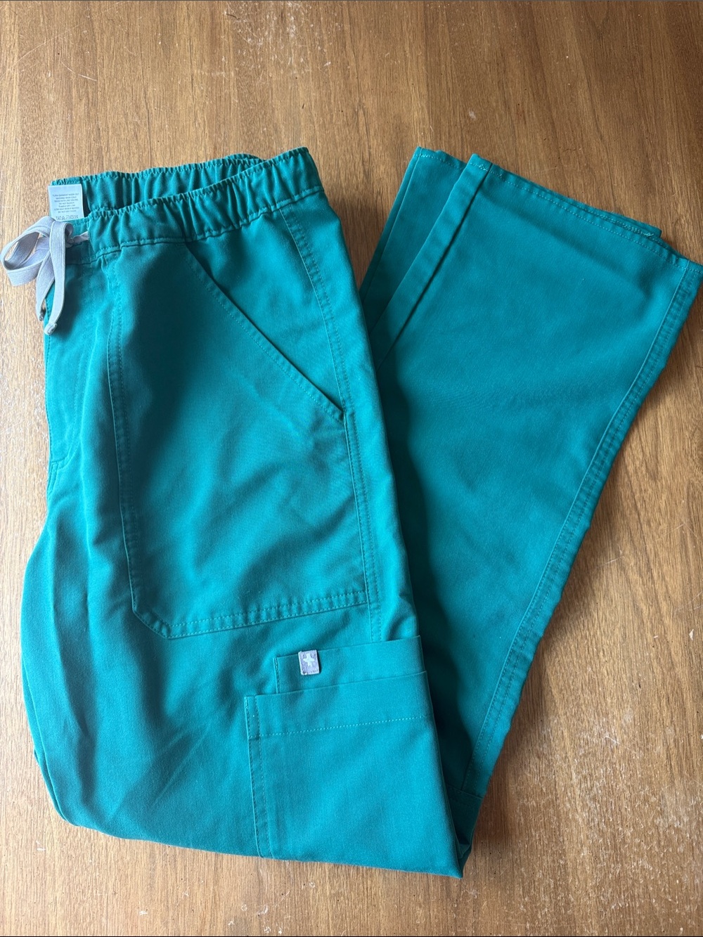 Figs Hunter Green Men’s S Cairo Cargo Scrub Pants
